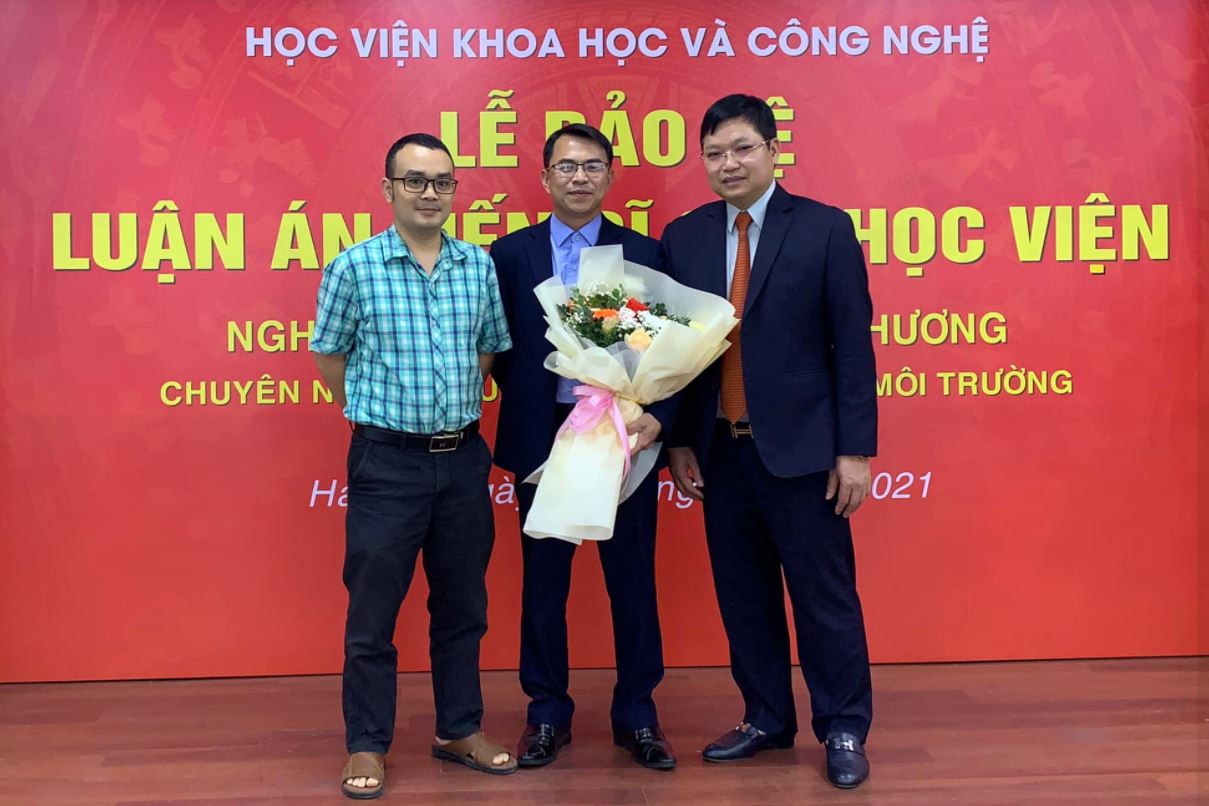Nghiên cứu sinh Lê Văn Nam bảo vệ luận án tiến sĩ